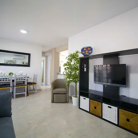 Vella Rosa 2 Apartment