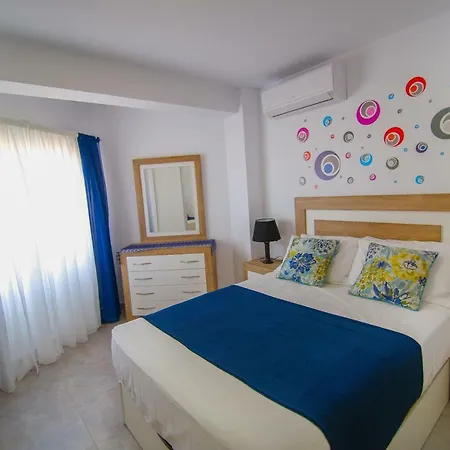 Apartment Vella Rosa 2 *